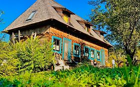 Small Apartment In Breb S Cosy Barn